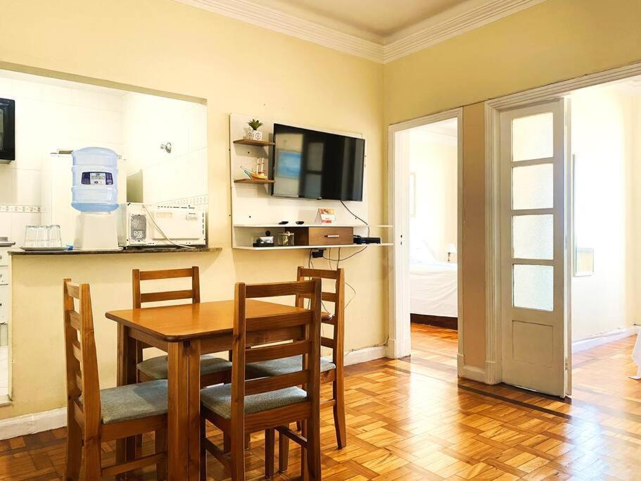 Apartamento De Frente Para O Mar De Copacabana Рио-де-Жанейро Экстерьер фото
